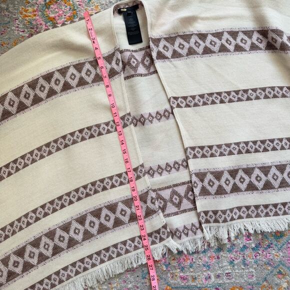 Maje Ivory Pink Geometric Print Fringed Shawl Poncho Wool Blend Women’s One Size - Picture 5 of 8